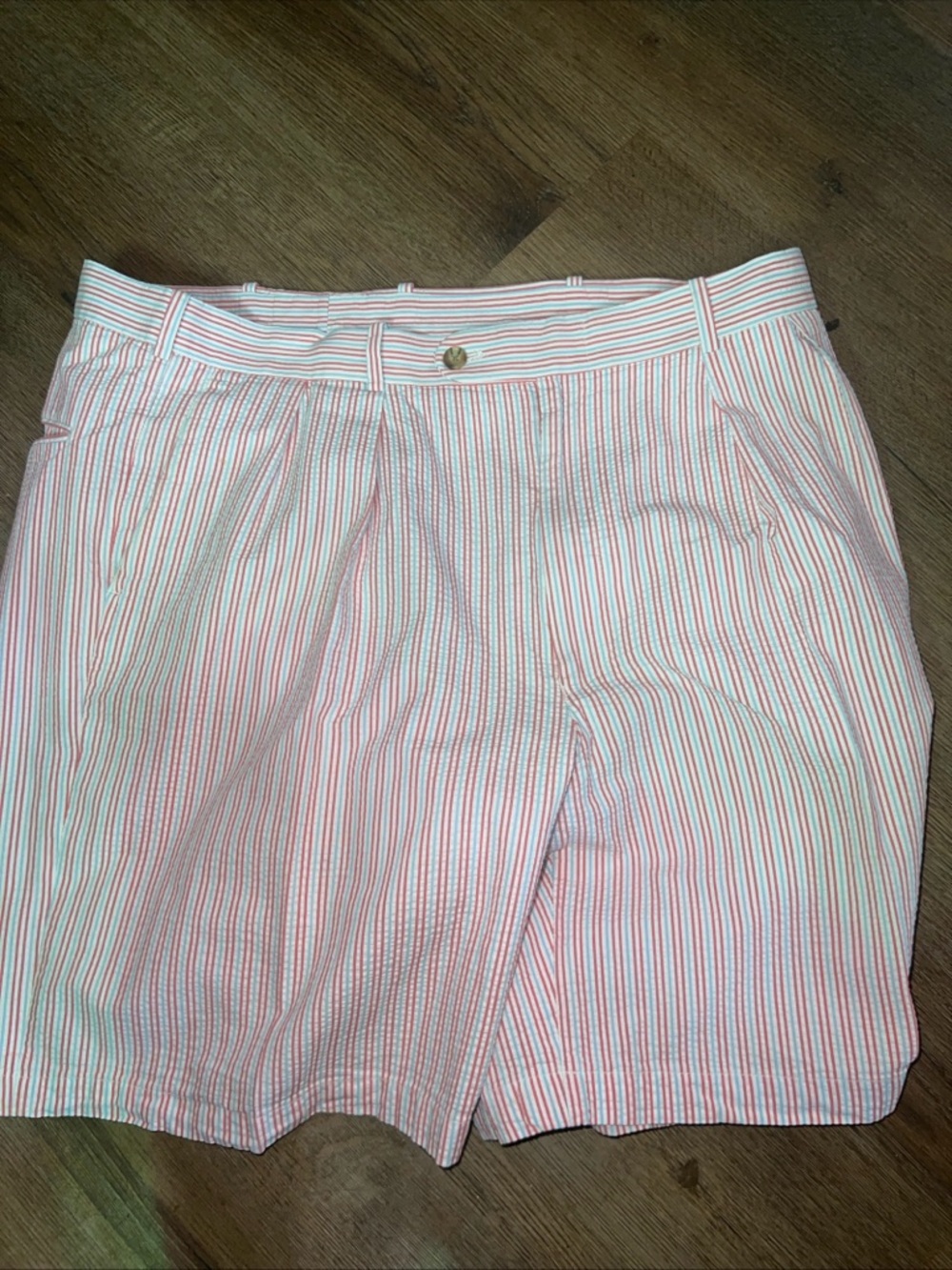 Peter Millar Pink and White Striped Athletic Shorts size 38 Golf